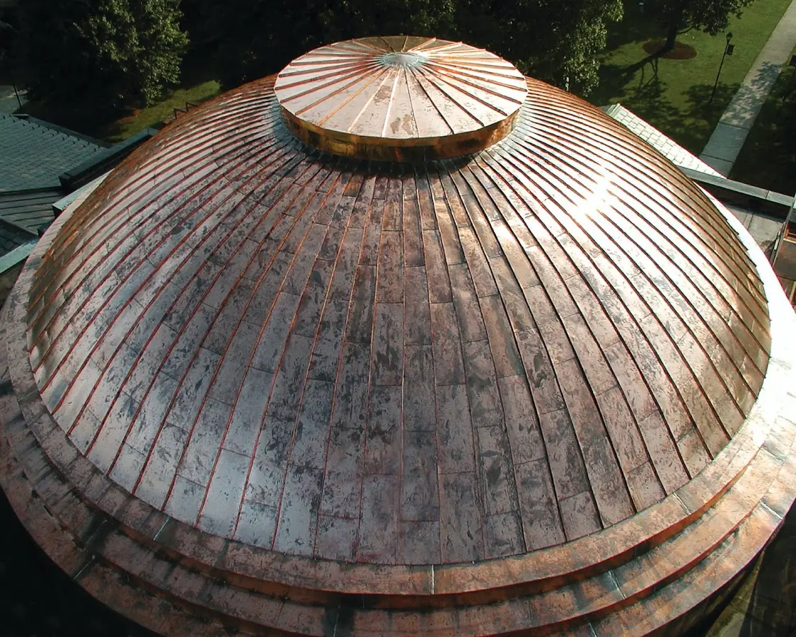 Craftsman Roofing crew installing a new roof in East Hartford Gardens